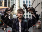guns-akimbo-film-kritik-1