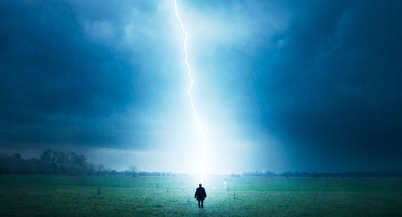 Electrophilia Kritik