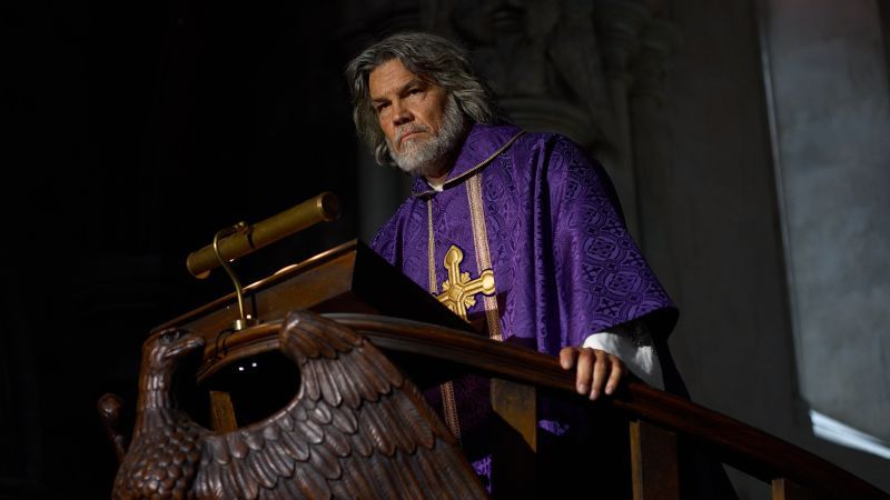 Wake Up Dead Man: A Knives Out Mystery Kritik