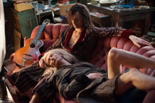 onlyloversleftalive_3
