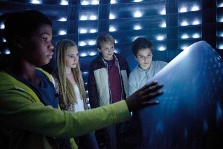Earth to Echo (2014)