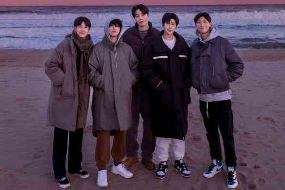 In the SOOP: Friendcation